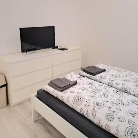 Apartamento Garsónka V Bratislave *