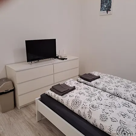 Garsonka V Bratislave Apartment *