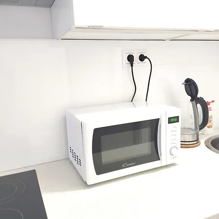 Garsonka V Bratislave * Bratislava